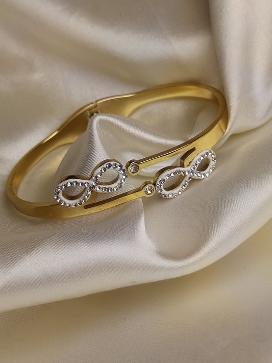 Infinity Anti-Tarnish Bracelet