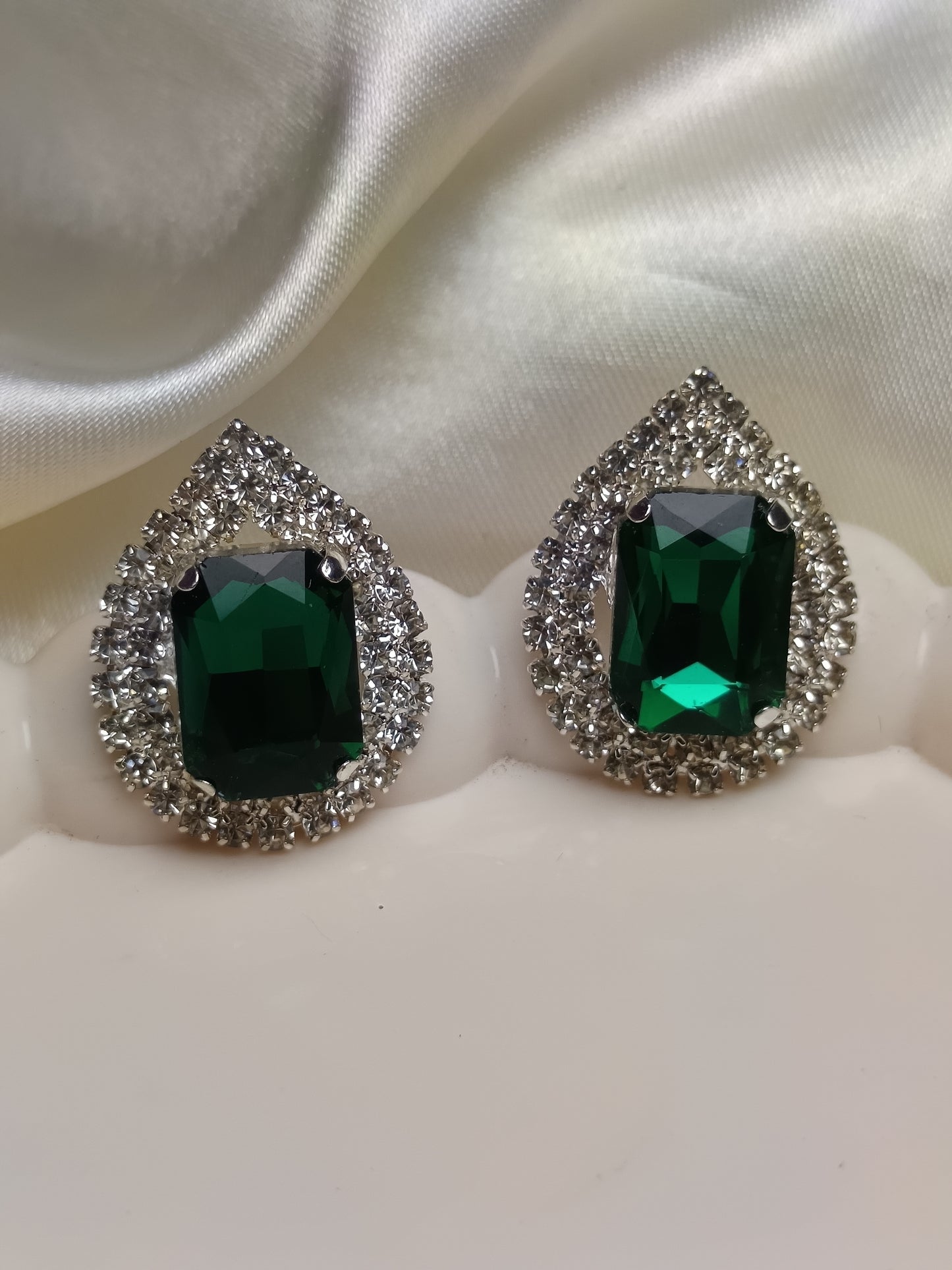 Diamond Shape AD Earrings