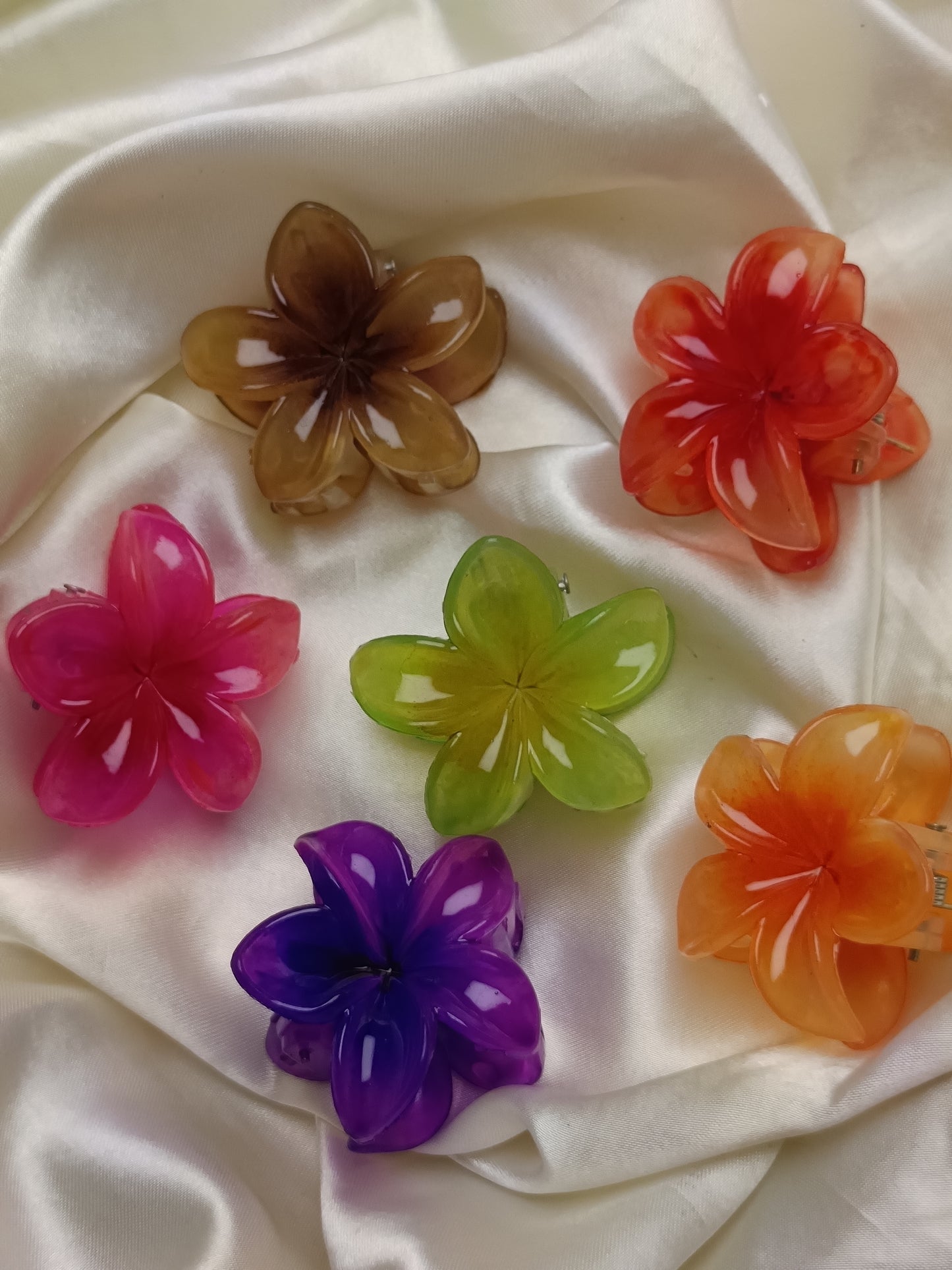 Small Flower Hair claw