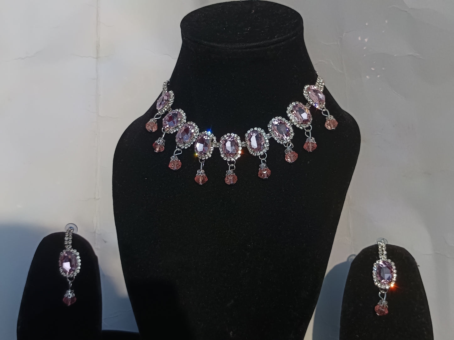 Beautiful Pink Stone Necklace Set
