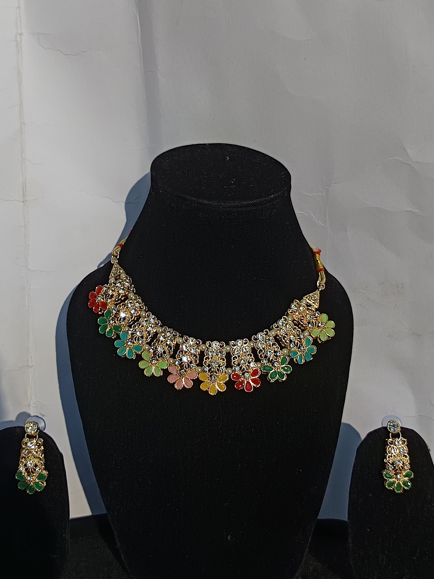 MultiColor Stone Necklace Set
