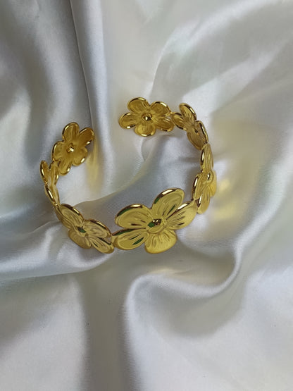 Women Gold Flora Anti-Tarnish Cuff Bracelet