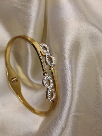 Infinity Anti-Tarnish Bracelet