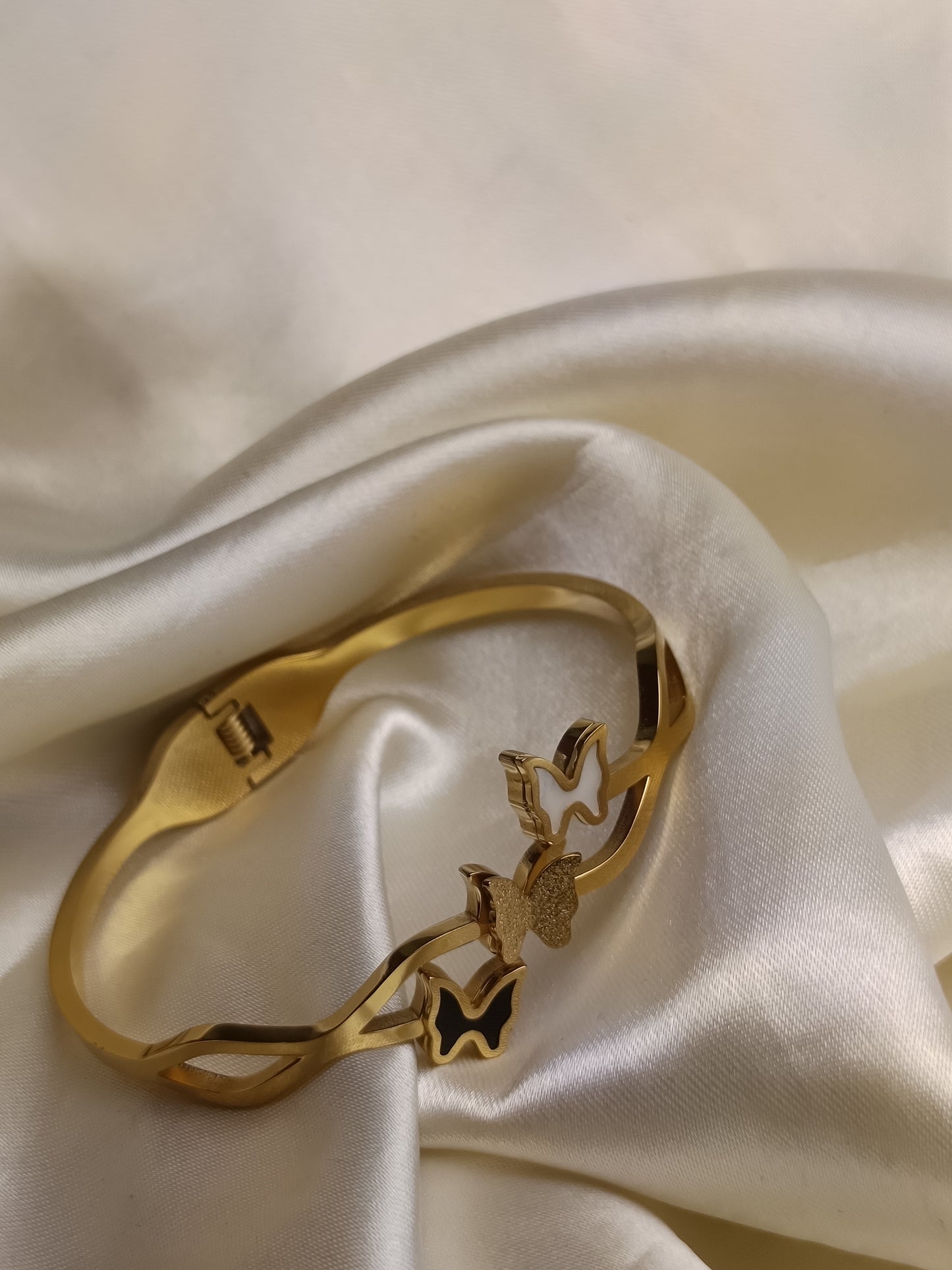 Triple Butterfly Anti Tarnish Bracelet