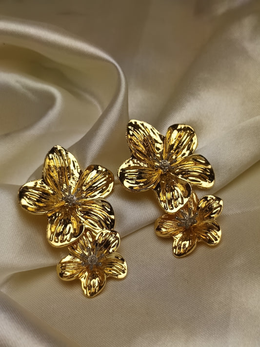 Golden Big Flower Anti tarnish Earring