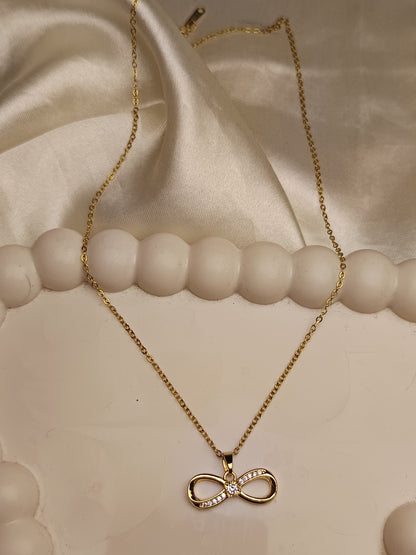 Women Infinity Love Crystal Pendant Necklace Everyday Wear Jewellery