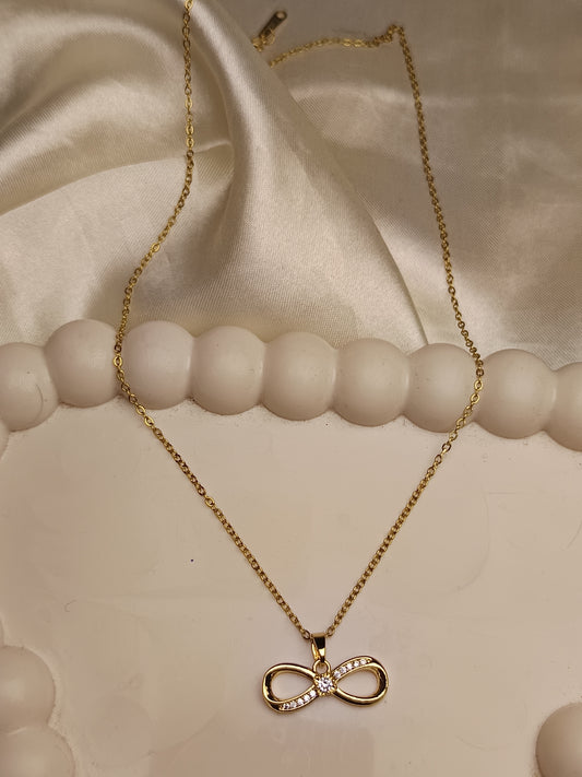 Women Infinity Love Crystal Pendant Necklace Everyday Wear Jewellery