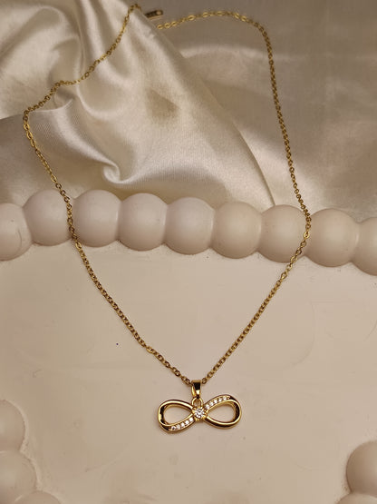 Women Infinity Love Crystal Pendant Necklace Everyday Wear Jewellery