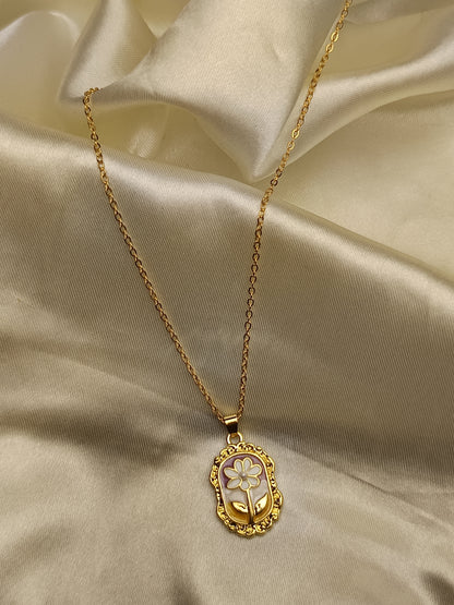 Sun Flower Design Necklace