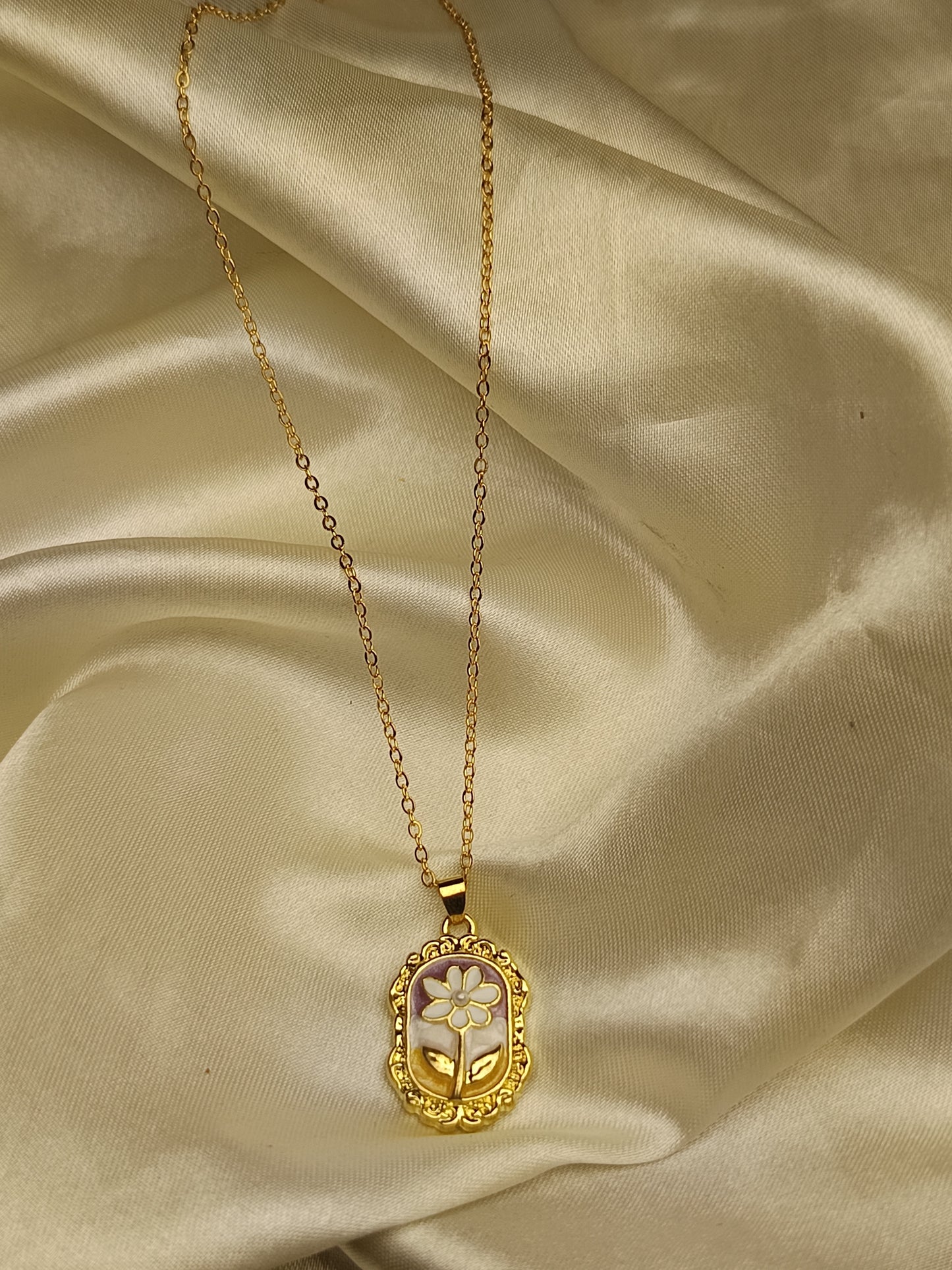 Sun Flower Design Necklace