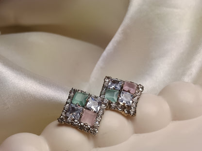 Diamond Shape Earrinng