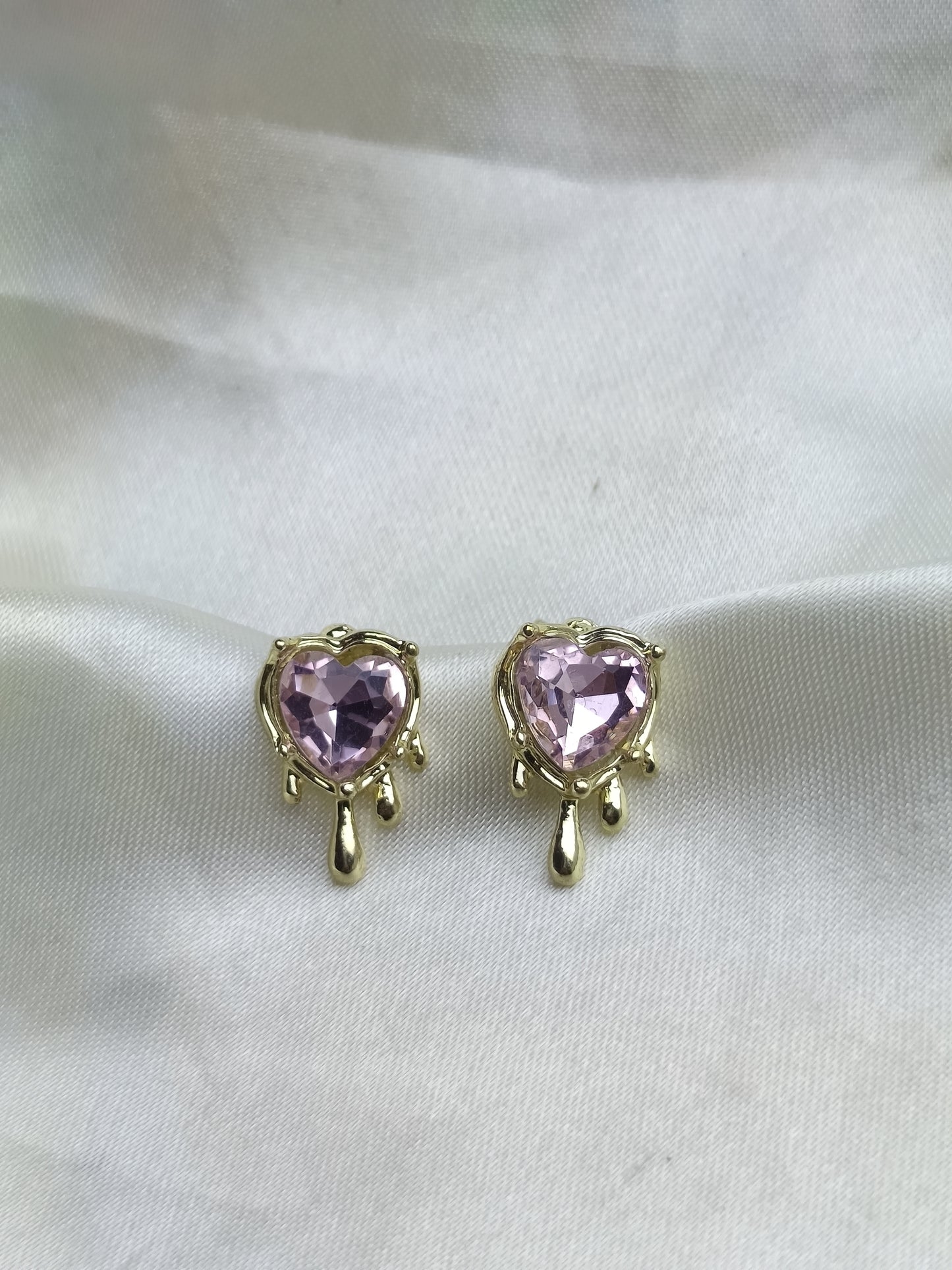 Mini Melt Heart Earring