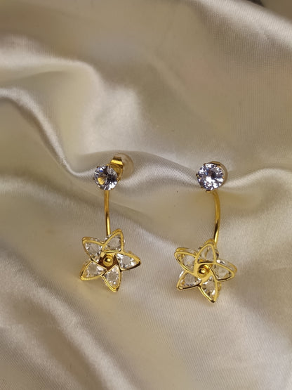 Classy -Stud Star Earrings