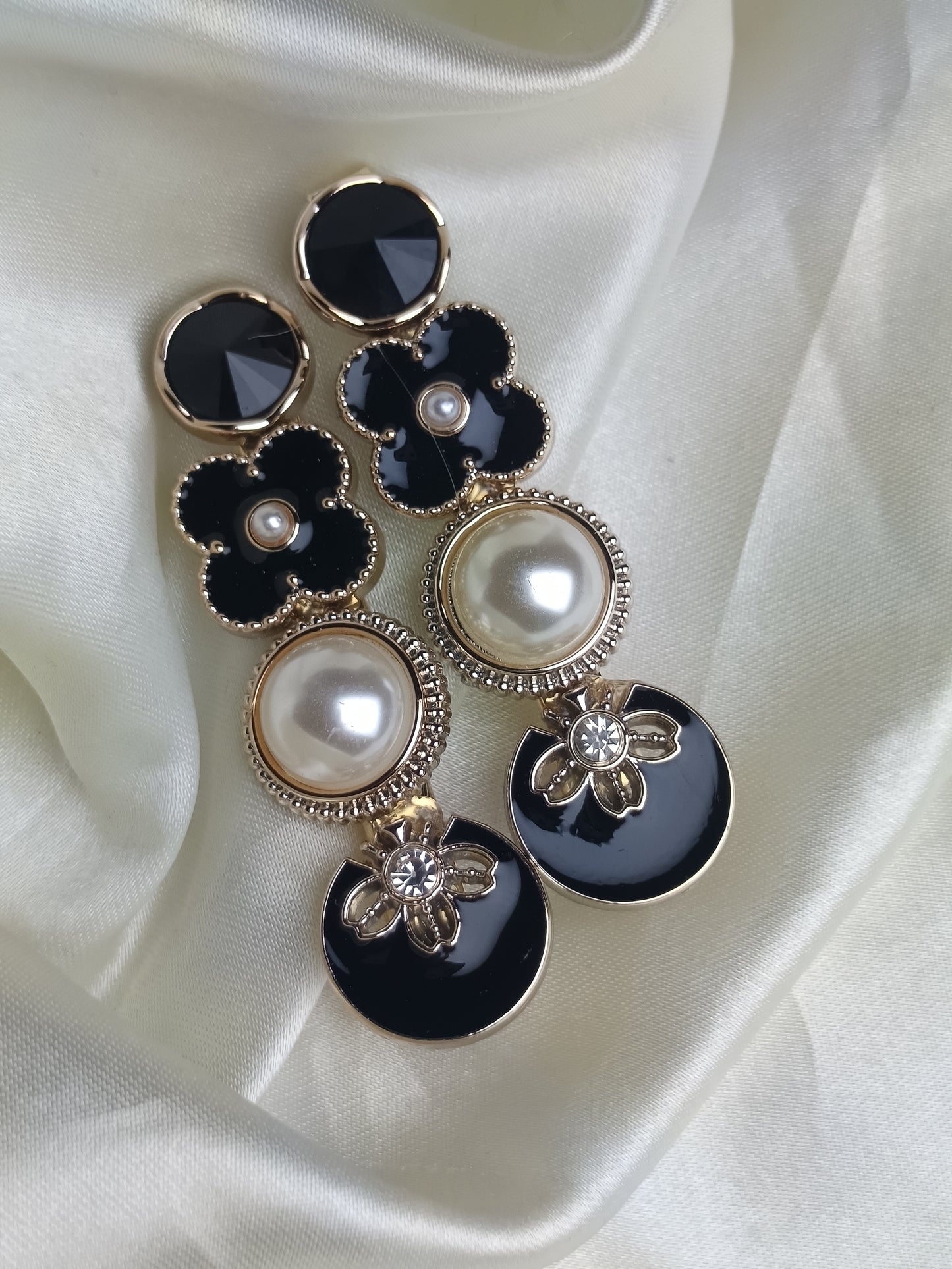 Royal Petals Hair Clip Set of 2