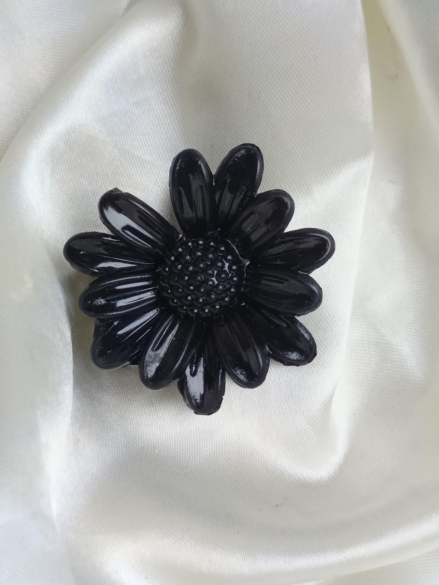 Small Sunflower Hair Claw