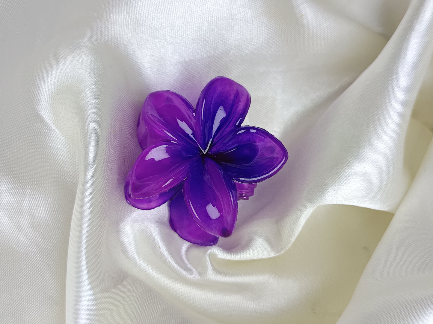 Small Flower Hair claw
