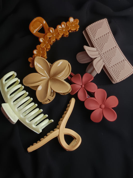 ✨ Chic Matte Hair Claw Hamper – Assorted Colours ✨