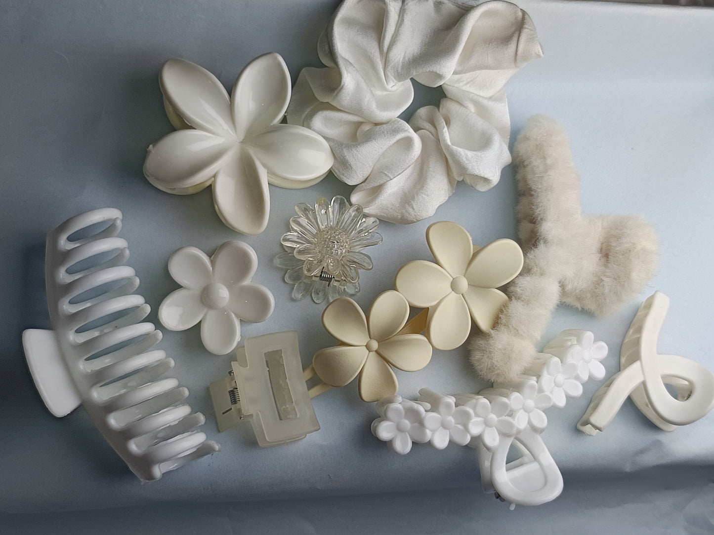 White Beauty Gift Hamper
