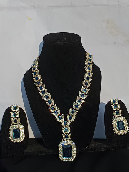 American diamond and Blue stone Necklace Set