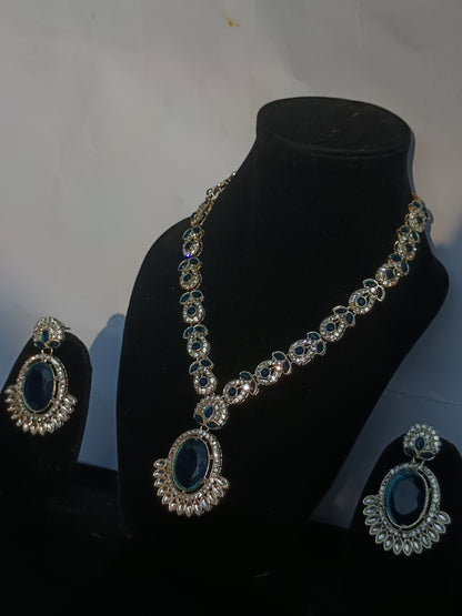 Traditional Indian-style Emerald Blue necklace Set
