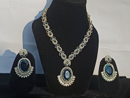 Traditional Indian-style Emerald Blue necklace Set