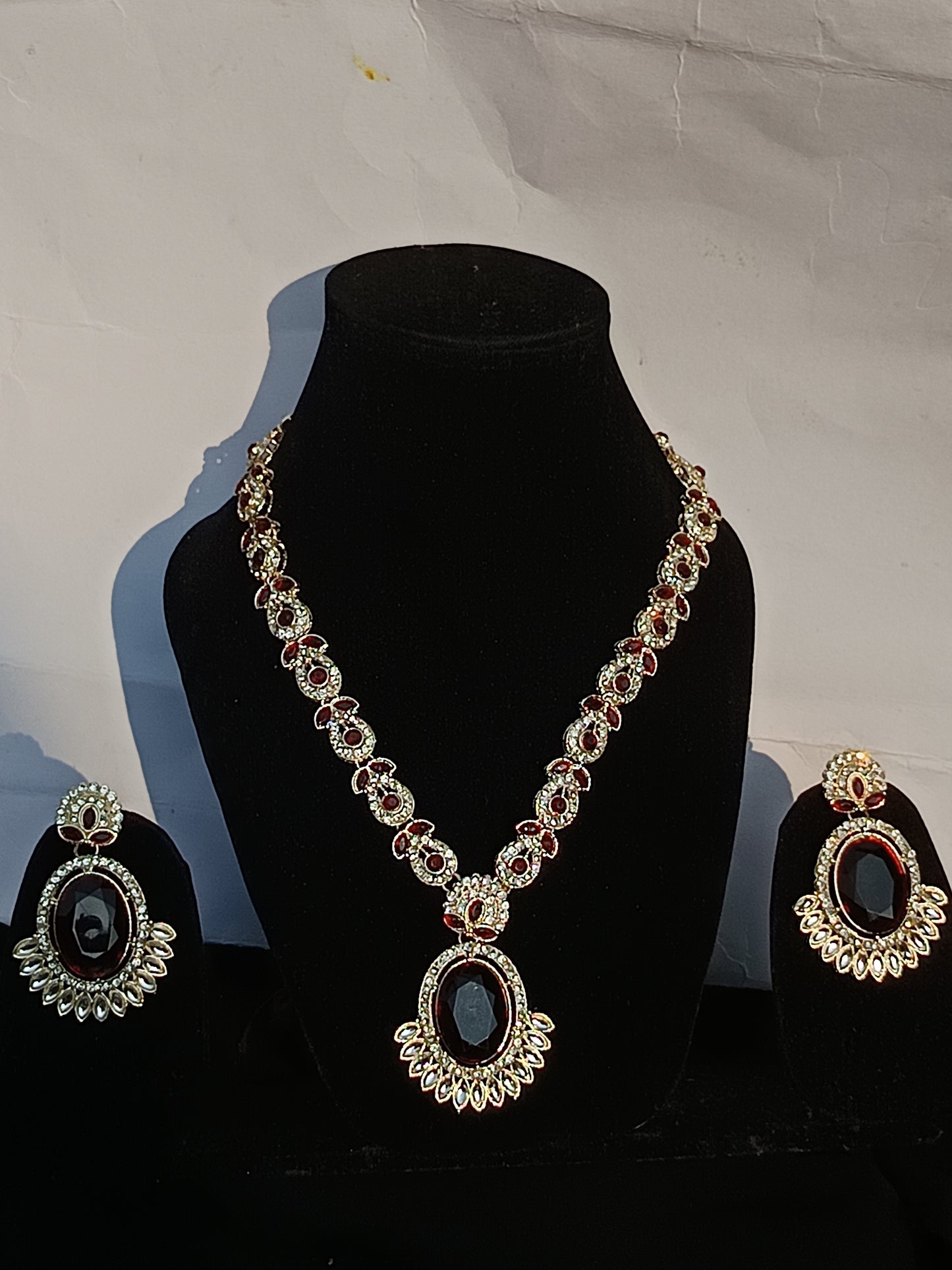 Traditional Indian-style Emerald Red necklace Set