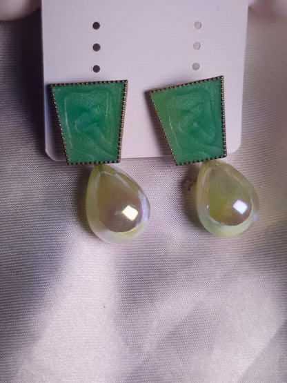 Green Shine Earring