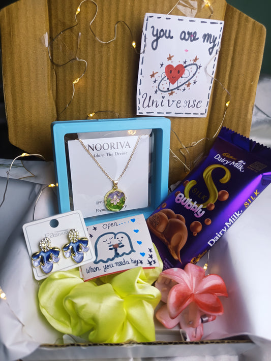 Pretty Shine Gift Hamper For Her