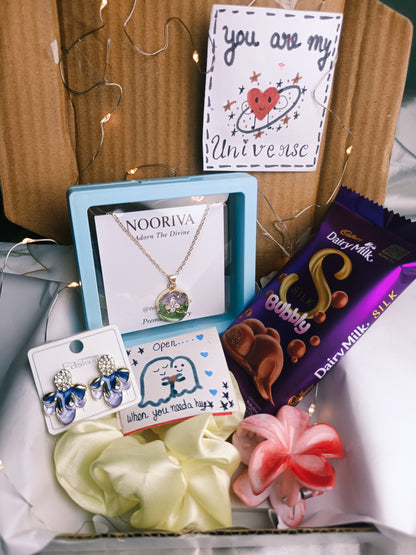 Pretty Shine Gift Hamper For Her