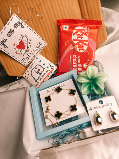 Cute Shine Gift Hamper For Her