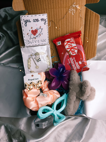 Sweet Gift Hamper For Her